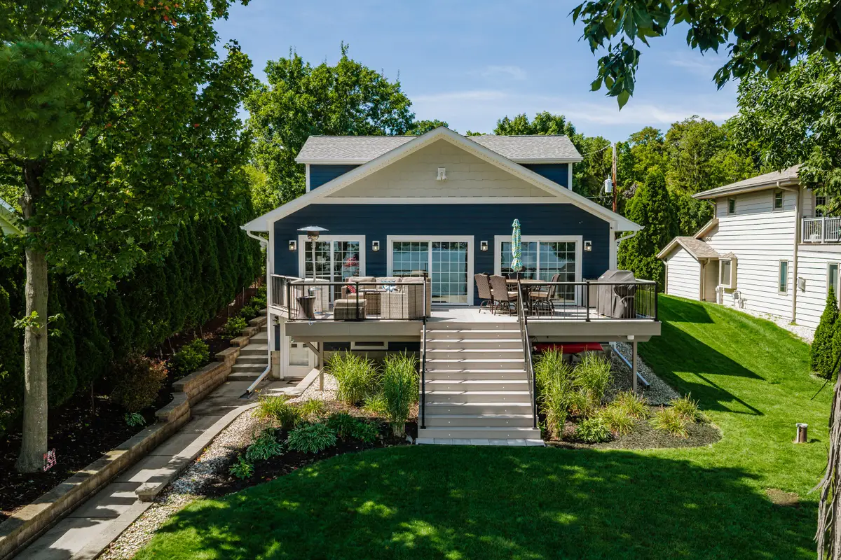 W190S7246 Lochcrest Blvd, Muskego, WI 53150 - #1