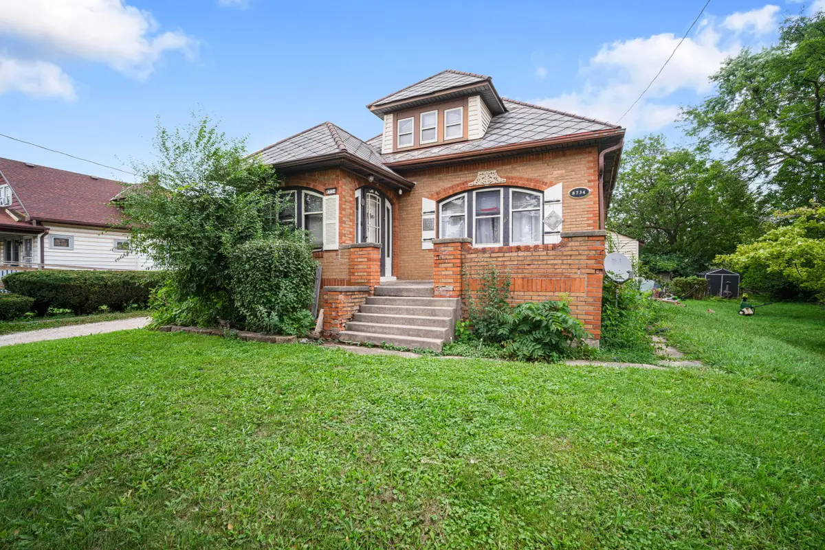 8734 W Fond Du Lac Ave, Milwaukee, WI 53225 - #1