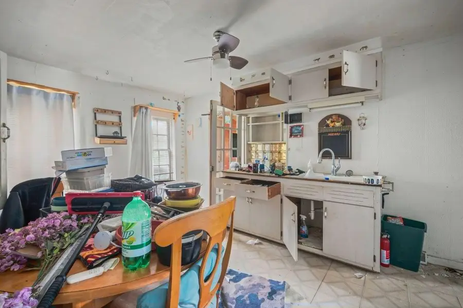 8738 W Fond Du Lac Ave, Milwaukee, WI 53225 - #3