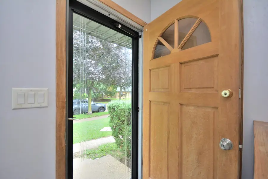 8945 W Herbert Ave, Milwaukee, WI 53225 - #2