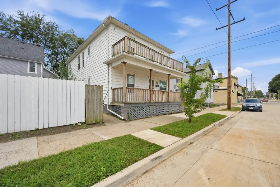 309 Kewaunee St, Racine, WI 53403 - #3