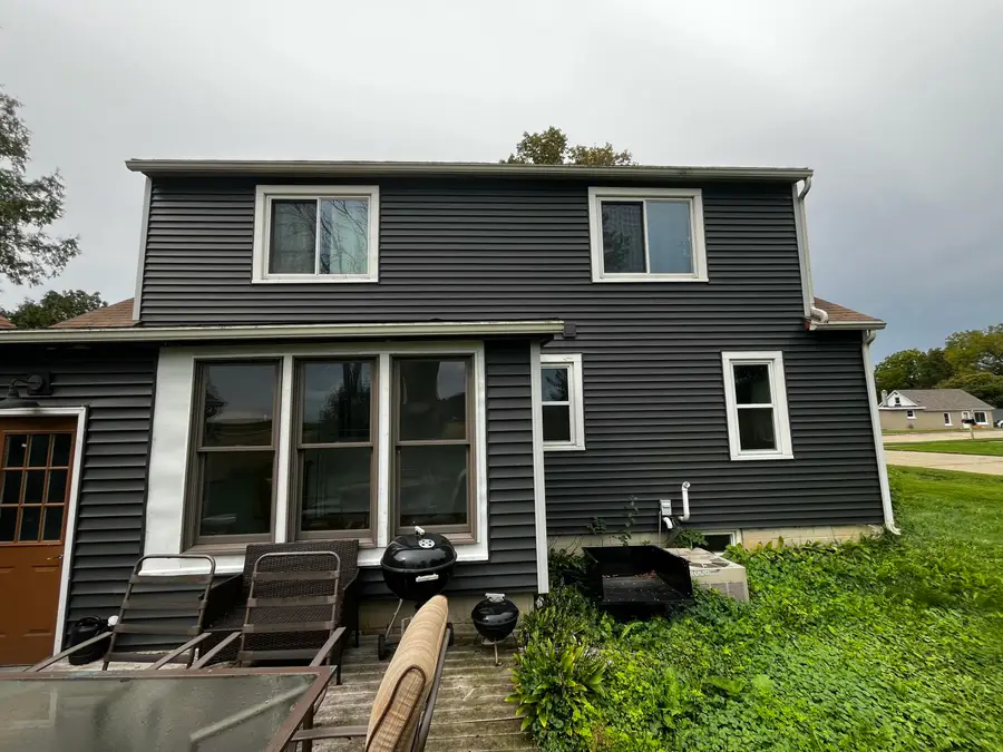 340 Maple Ave, Juneau, WI 53039 - #2