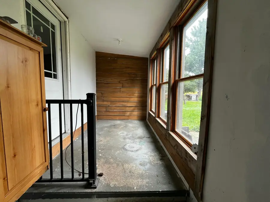 340 Maple Ave, Juneau, WI 53039 - #3