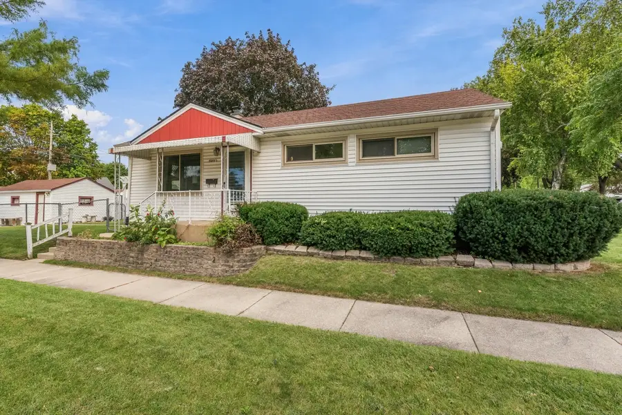 5400 W Ohio Ave, Milwaukee, WI 53219 - #2