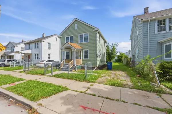 4414 N 25th St, Milwaukee, WI 53209