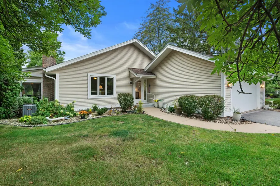 3109 Madison St, Waukesha, WI 53188 - #2