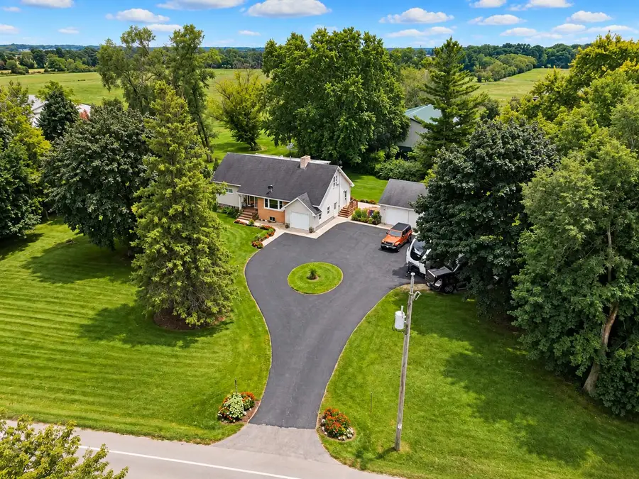 17211 Winfield Rd, Bristol, WI 53104 - #2
