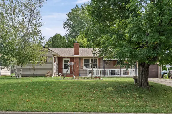 407 Long Coulee Rd, Holmen, WI 54636