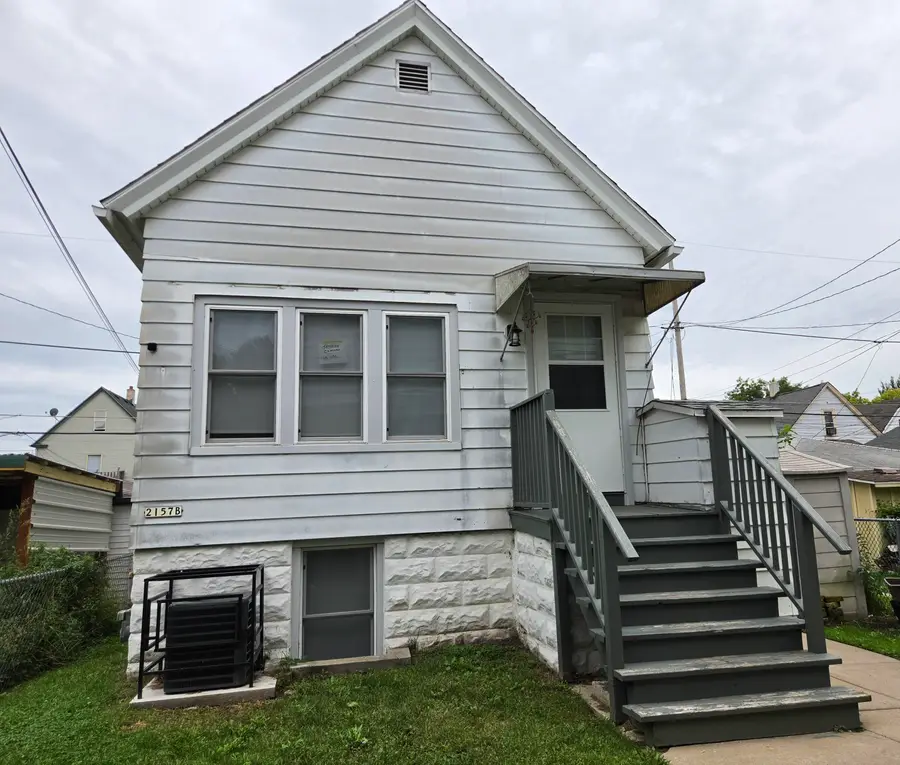 2157 S 14th St, Milwaukee, WI 53215 - #2