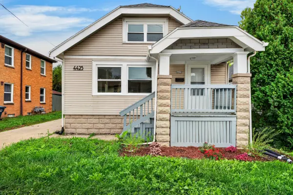4425 W Hampton Ave, Milwaukee, WI 53218