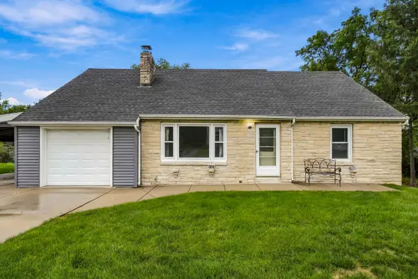 5216 Erling Ave, McFarland, WI 53558