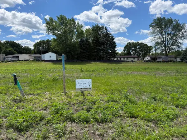 Lt5 90th Ct, Kenosha, WI 53142