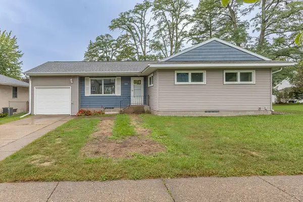 349 6th Ave N, Onalaska, WI 54650