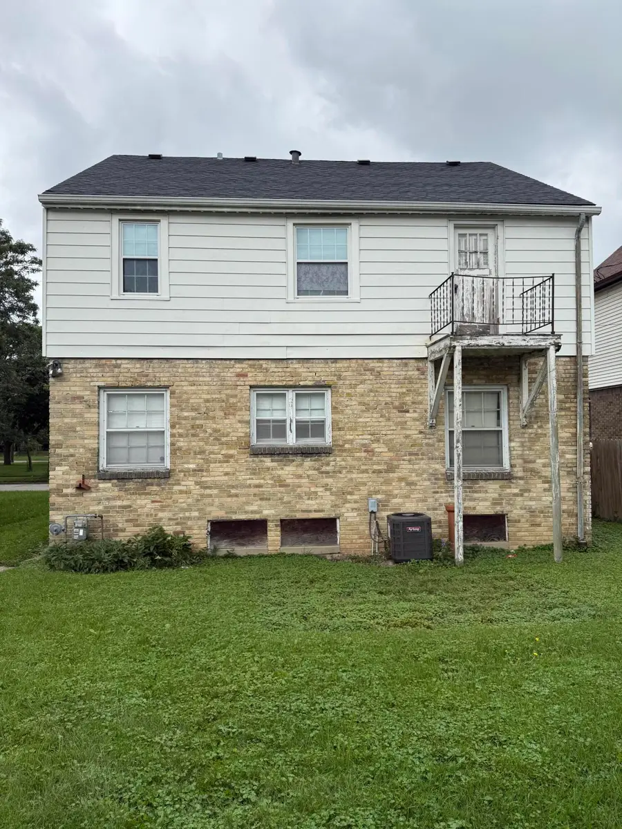 3140 N 42nd Pl, Milwaukee, WI 53216 - #3
