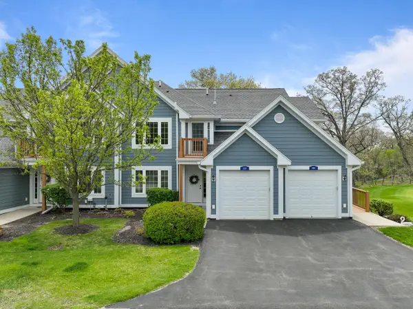 935 Scotland Dr, Geneva, WI 53147