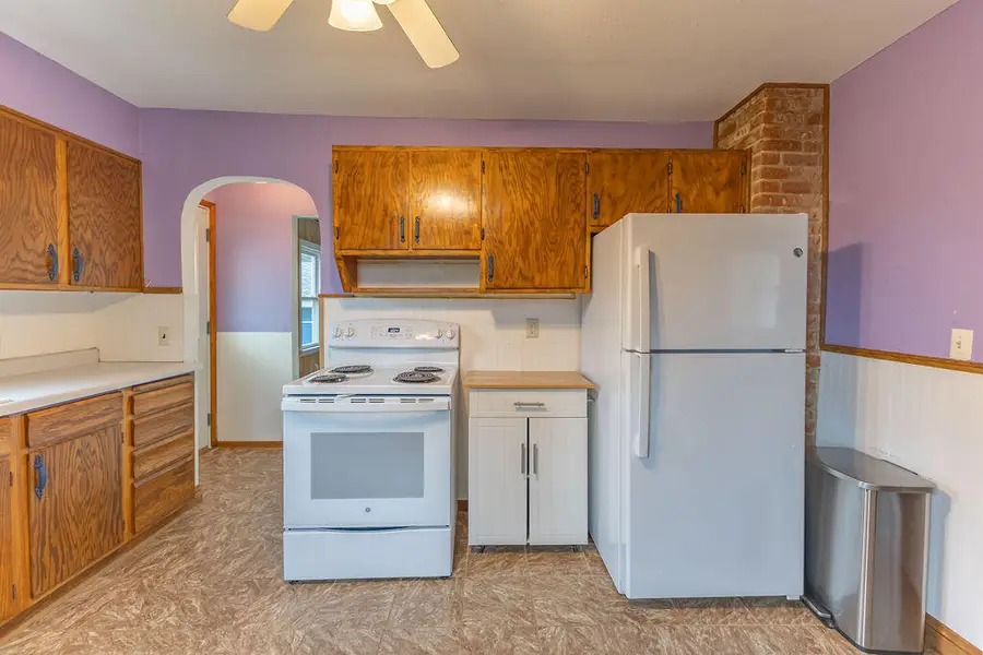 108 9th St S, Brownsville, MN 55919 - #3