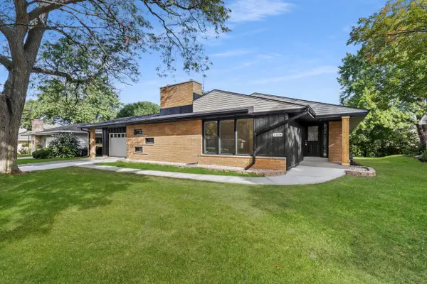 11036 W Derby Ave, Wauwatosa, WI 53225