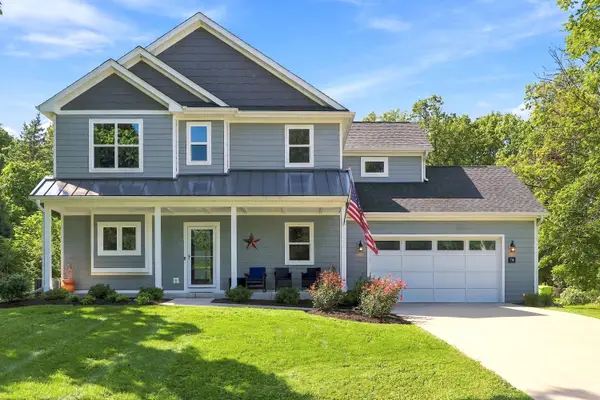 78 Menomonee Rd, Williams Bay, WI 53191