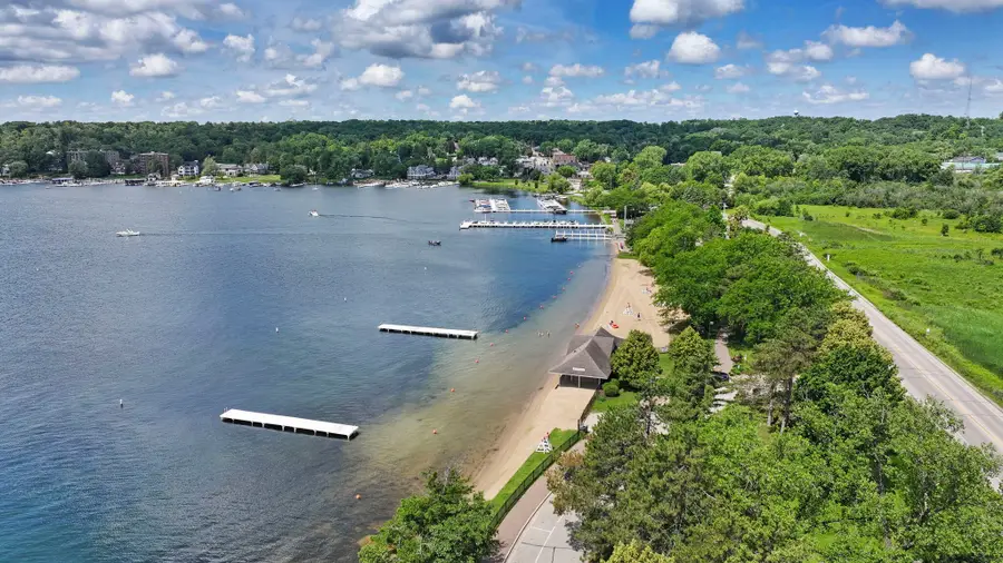 78 Menomonee Rd, Williams Bay, WI 53191 - #3
