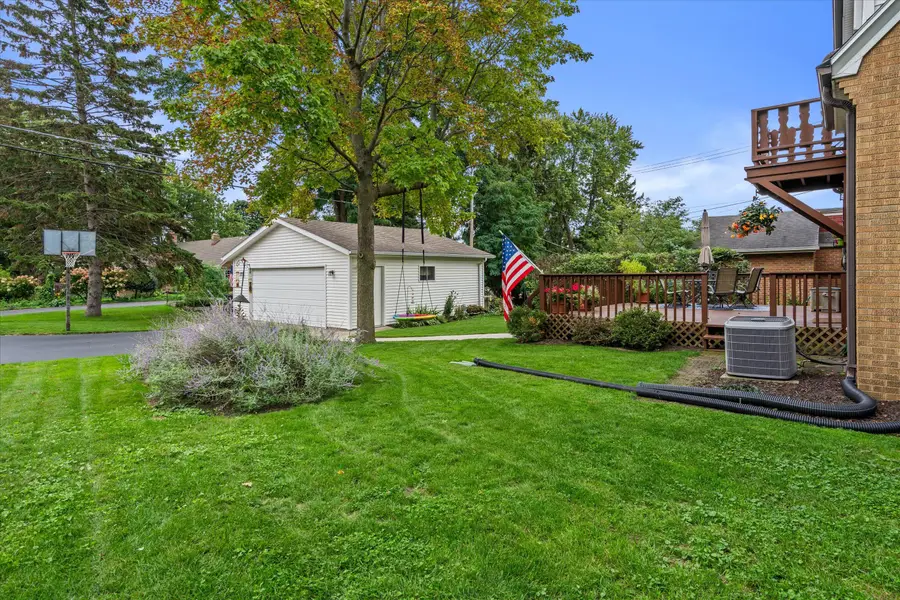 2380 N 115th St, Wauwatosa, WI 53226 - #2