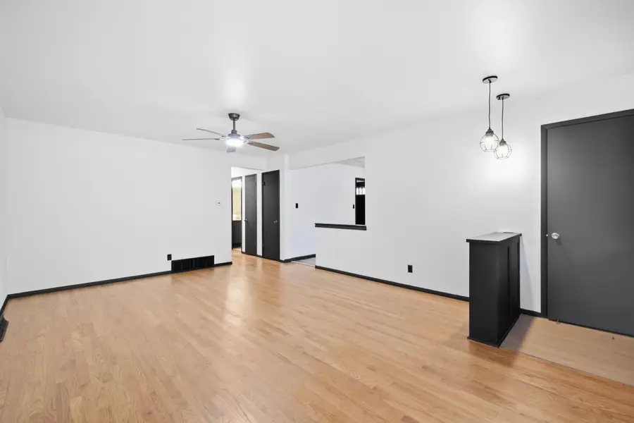 6500 N 52nd St, Milwaukee, WI 53223 - #3