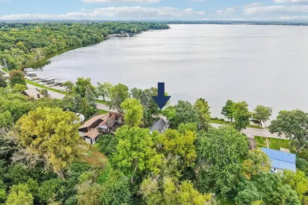 W7952 County Road B, Lake Mills, WI 53551