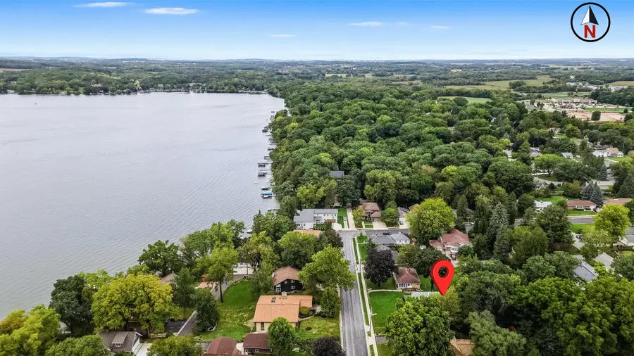 524 Griffith St, Lake Mills, WI 53551 - #3