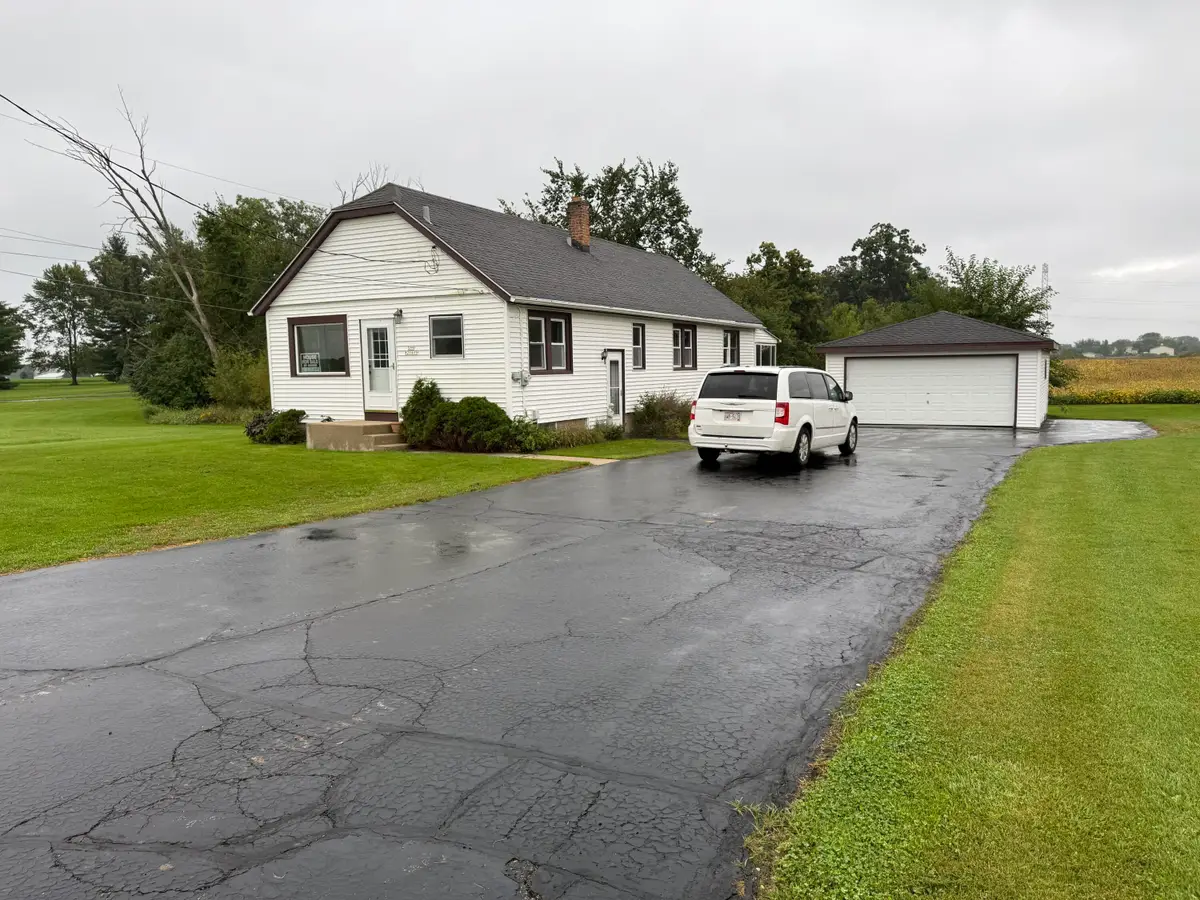 S99W20405 Parker Dr, Muskego, WI 53150 - #1