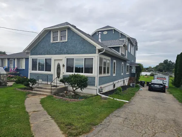 27240 Camp Lake Rd, Salem Lakes, WI 53179