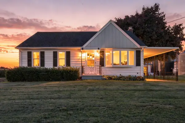 W1577 Iowa Rd, Herman, WI 53050
