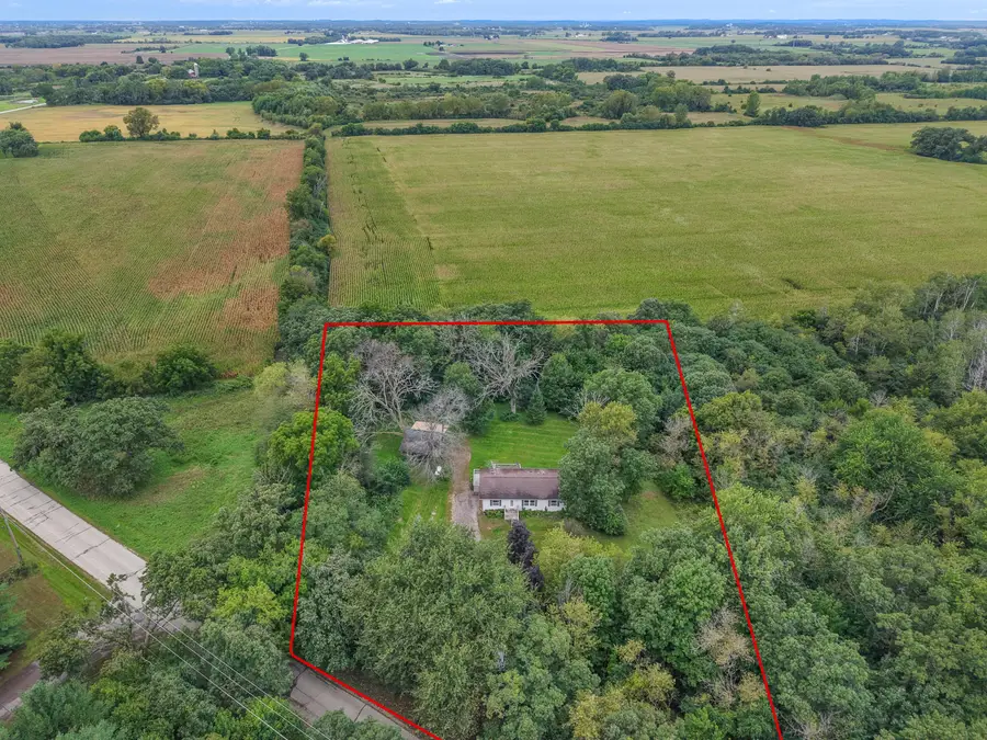 W6758 Bluff Rd, La Grange, WI 53190 - #2