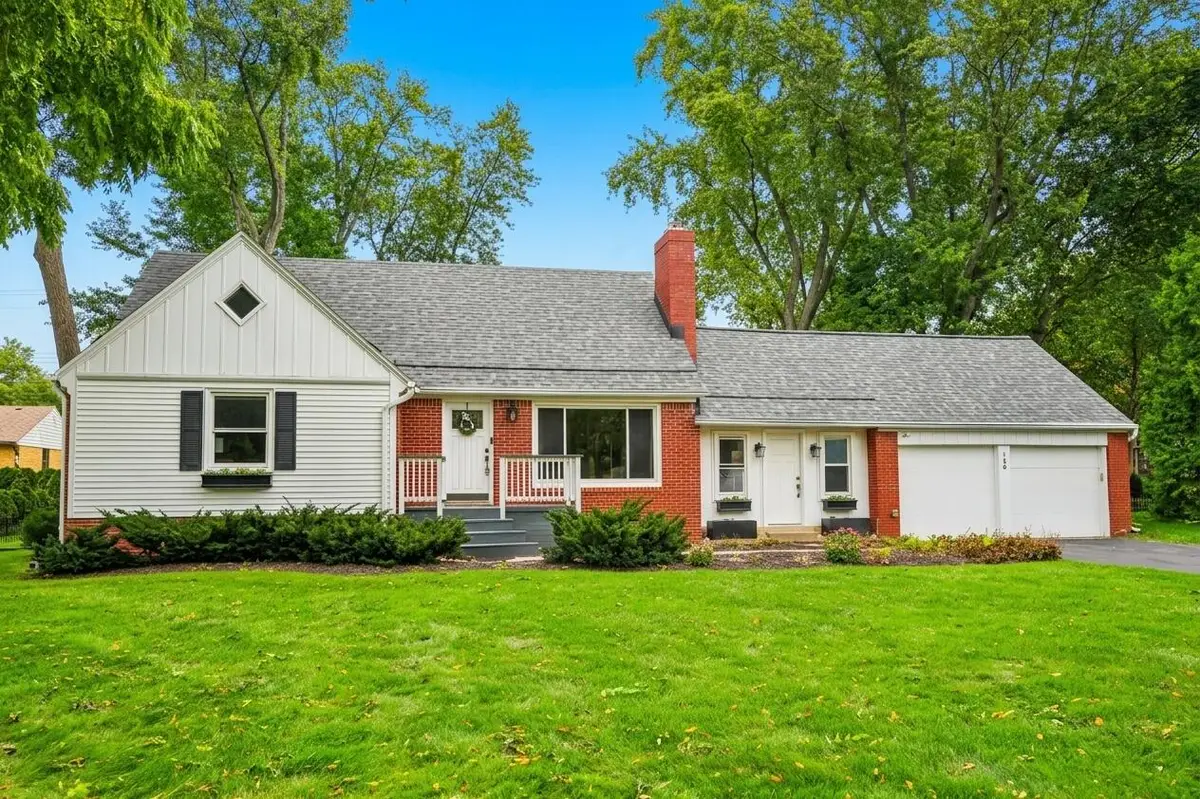 180 N Elmridge Ave, Brookfield, WI 53005 - #1
