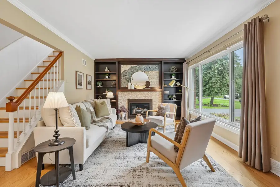 180 N Elmridge Ave, Brookfield, WI 53005 - #2