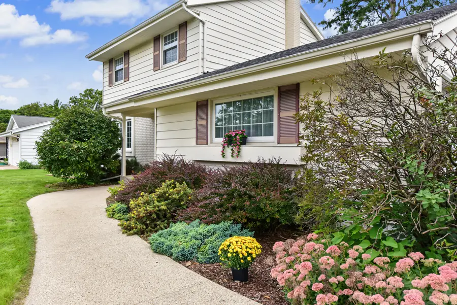 14000 W Wilbur Dr, New Berlin, WI 53151 - #3