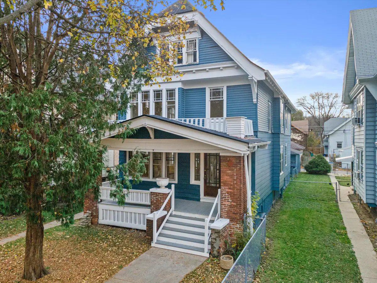 2761 N 39th St, Milwaukee, WI 53210 - #1