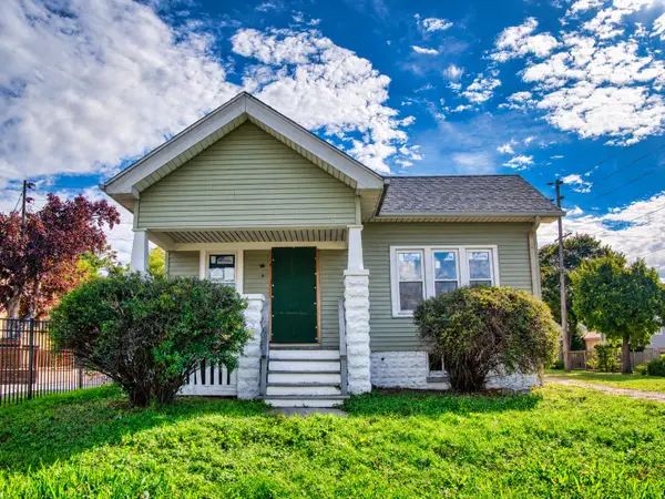 5742 N 43rd St, Milwaukee, WI 53209