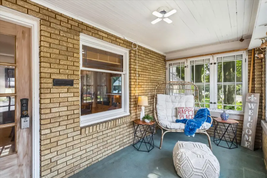 W65N780 Washington Ave, Cedarburg, WI 53012 - #2