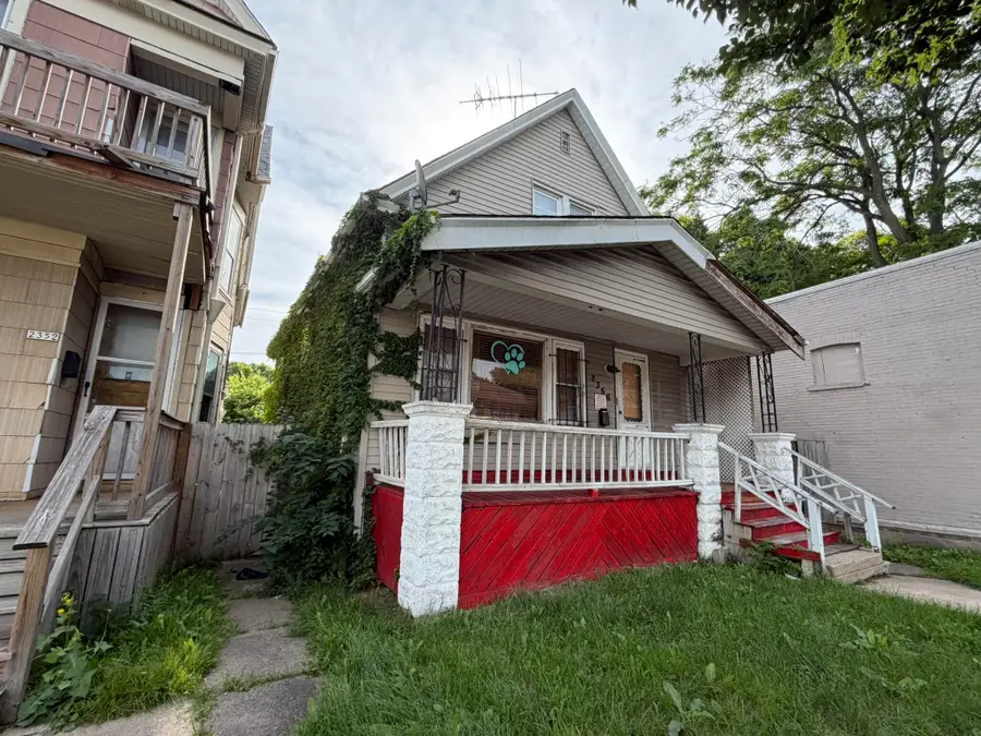 2356 S 13th St, Milwaukee, WI 53215 - #3