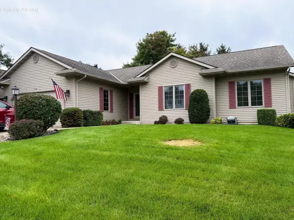 732 Sunnyview Dr, Mount Pleasant, WI 53406