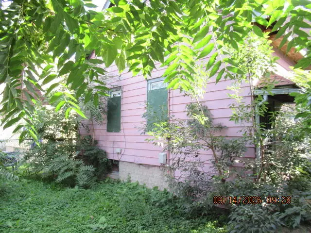 3931 N 24th Pl, Milwaukee, WI 53206 - #3