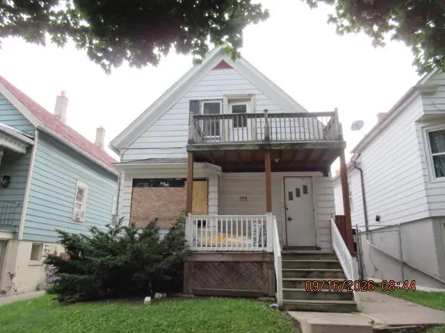 2424 W Maple St, Milwaukee, WI 53204 - #1