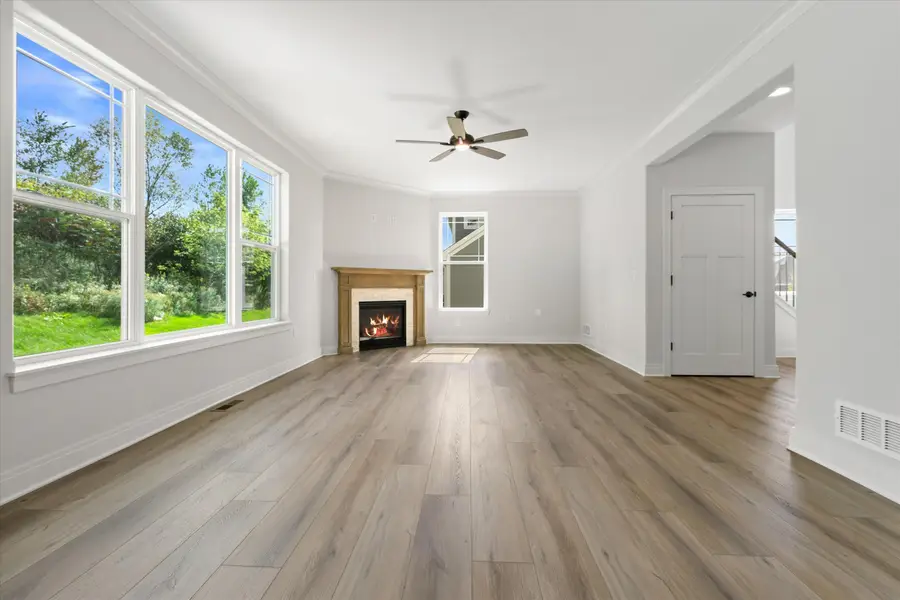 1344 Mohican Trl, Waukesha, WI 53189 - #2