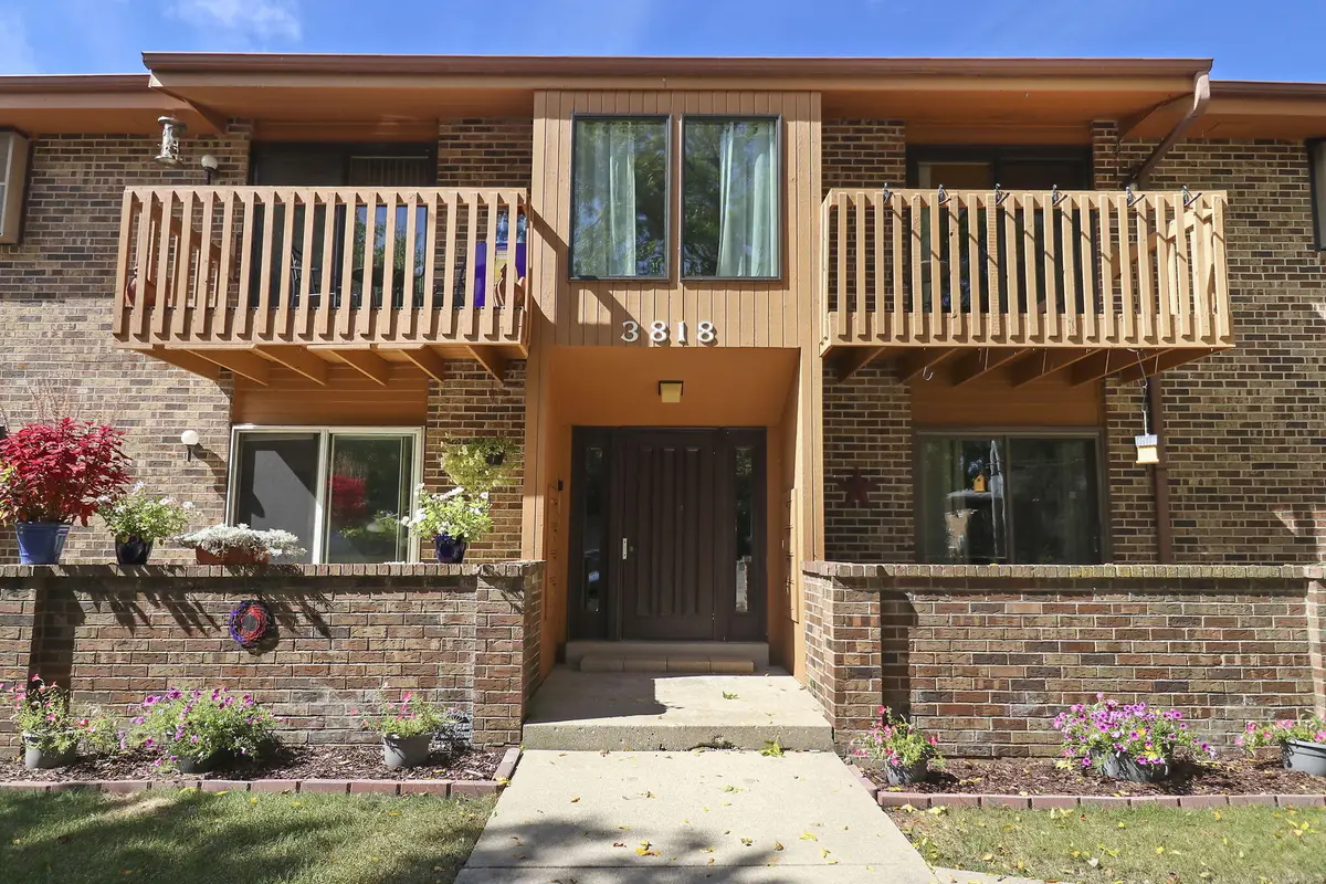 3818 Cheyenne Ct, Caledonia, WI 53404 - #1