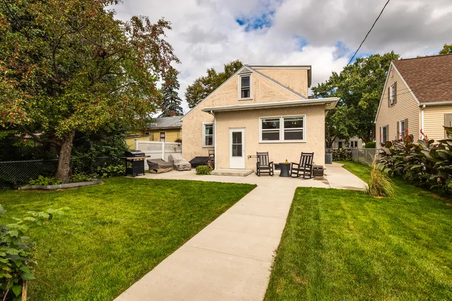 2318 Ferry St, La Crosse, WI 54601 - #3