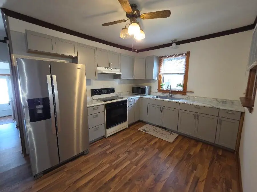 1409 S 16th St, Manitowoc, WI 54220 - #2