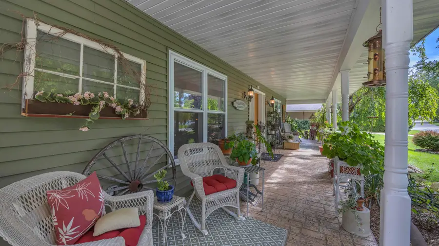 3715 Koehler Dr, Sheboygan, WI 53083 - #2