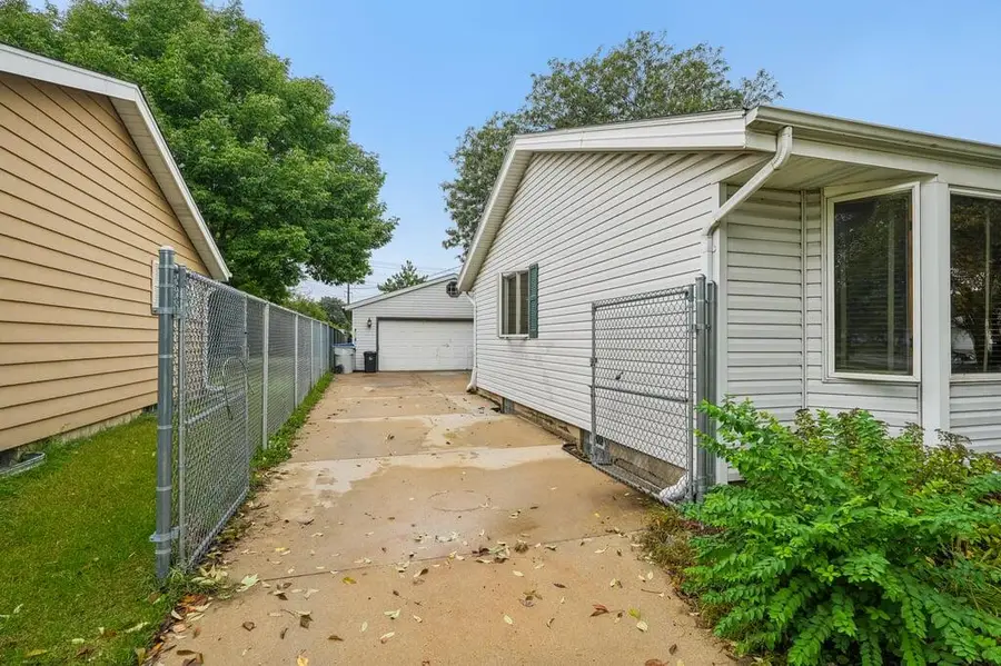 6535 N 66th St, Milwaukee, WI 53223 - #2