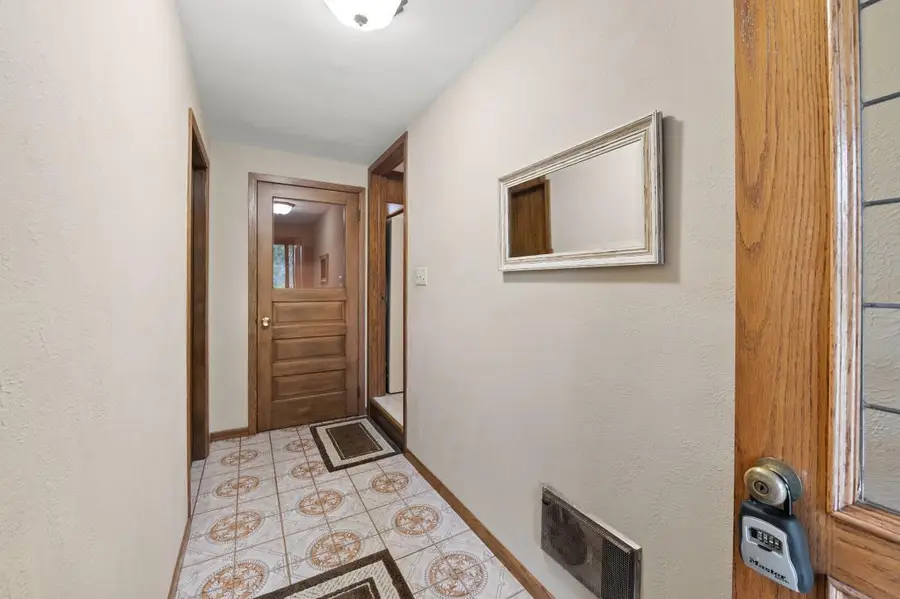 13501 W Dakota St, New Berlin, WI 53151 - #2