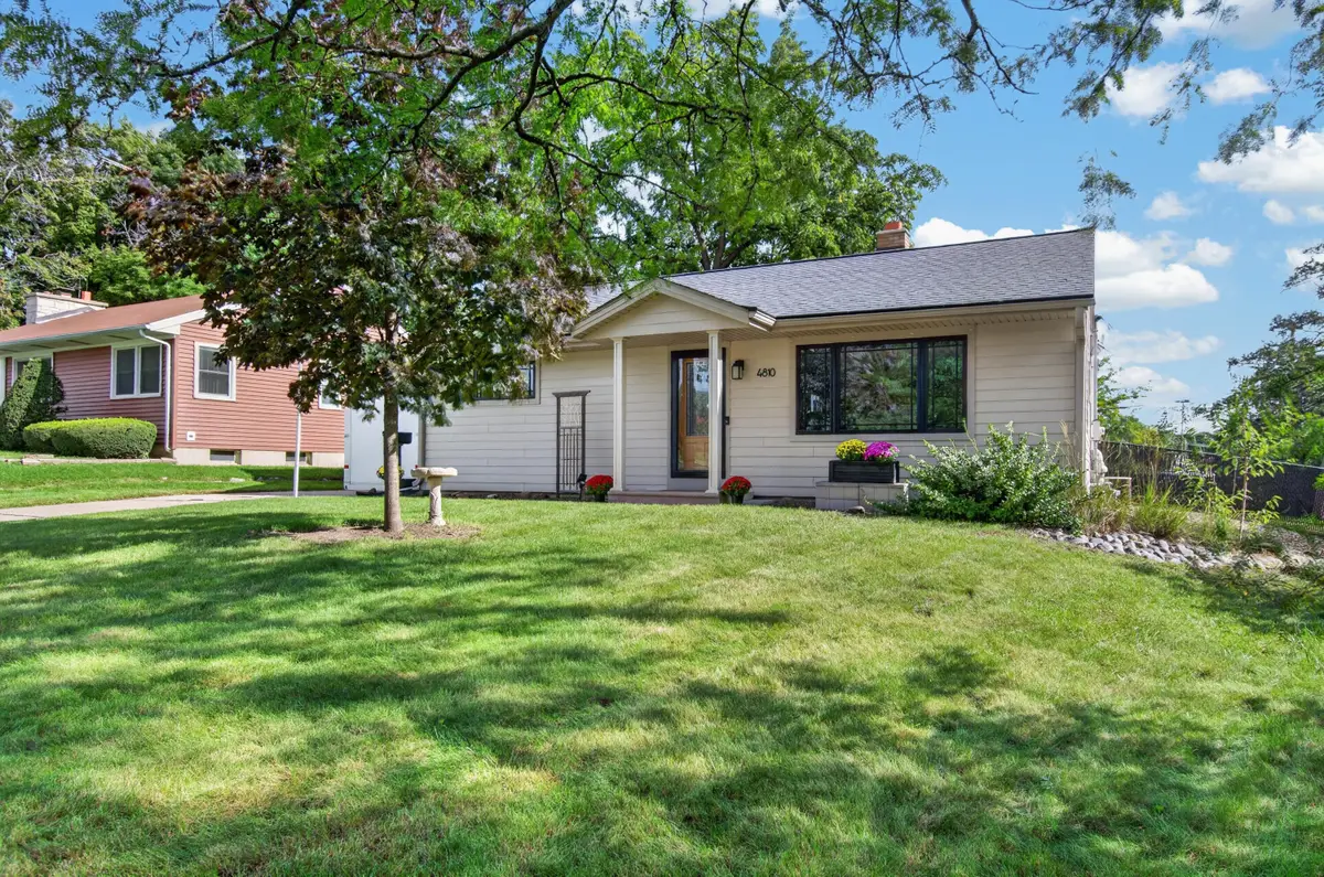 4810 76th St, Pleasant Prairie, WI 53142 - #1