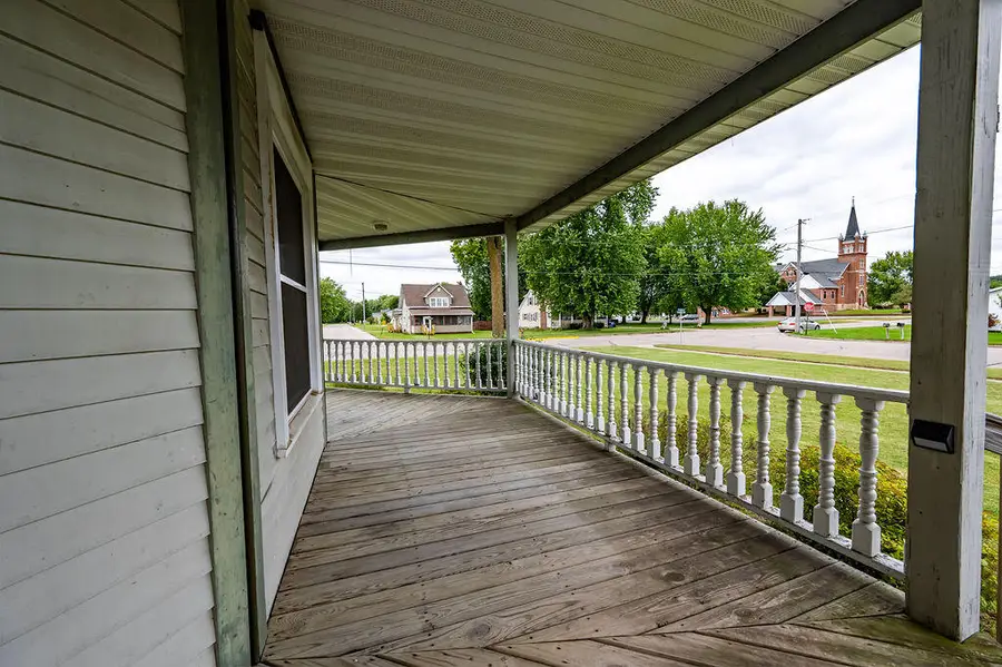 417 W 2nd St, Blair, WI 54616 - #2